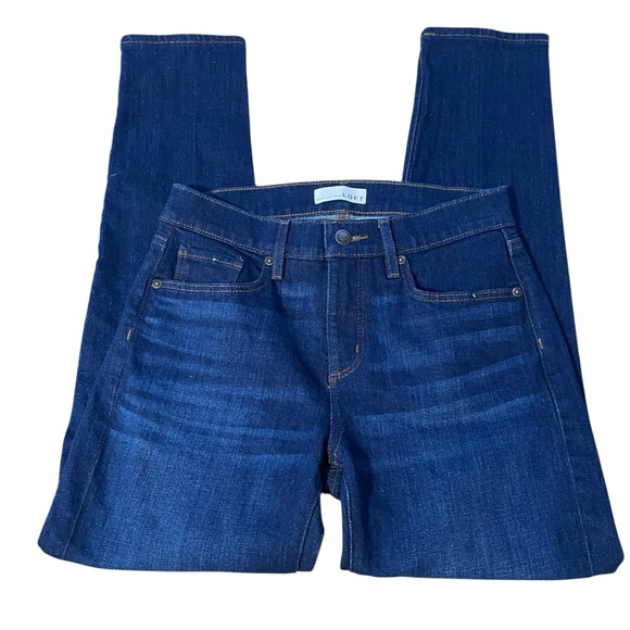 Loft The Girlfriend Dark Wash Jeans. Size 2 - Picture 3 of 7